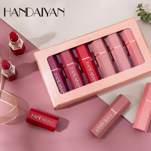 Kit Matte Lipstick by Handaiyan